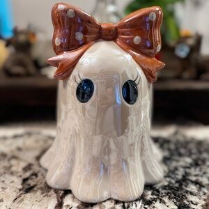 Cute Ghost Ceramic Decor with Bow